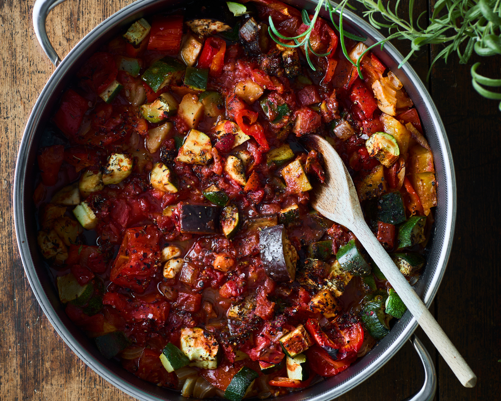 Oppskrift på ratatouille med aubergine, squash og tomat