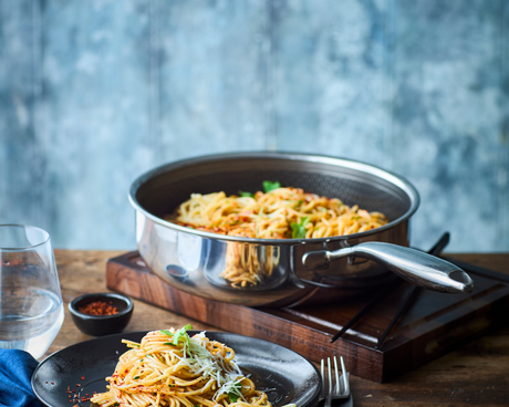 Oppskrift på spaghetti Alfredo med persille og cayenne