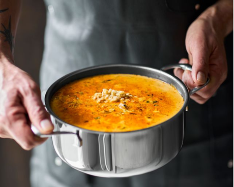 Kremet løksuppe med perlebygg