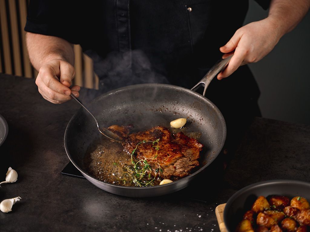 ZERO – NATURLIG NON-STICK STEKEPANNE 30CM - 8