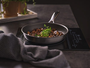 ZERO – NATURLIG NON-STICK BLANDET GRYTE-/PANNESSETT - 4-DELER