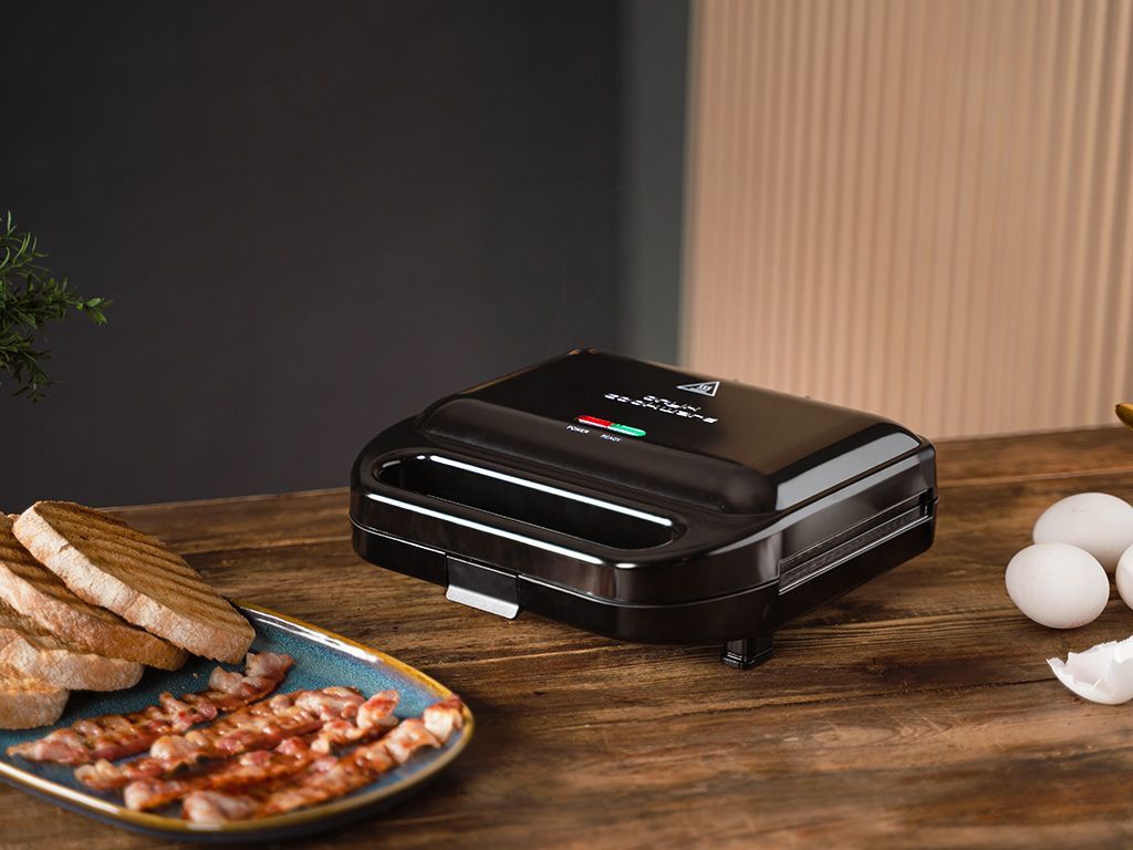 4-I-1 SANDWICHMAKER - 3