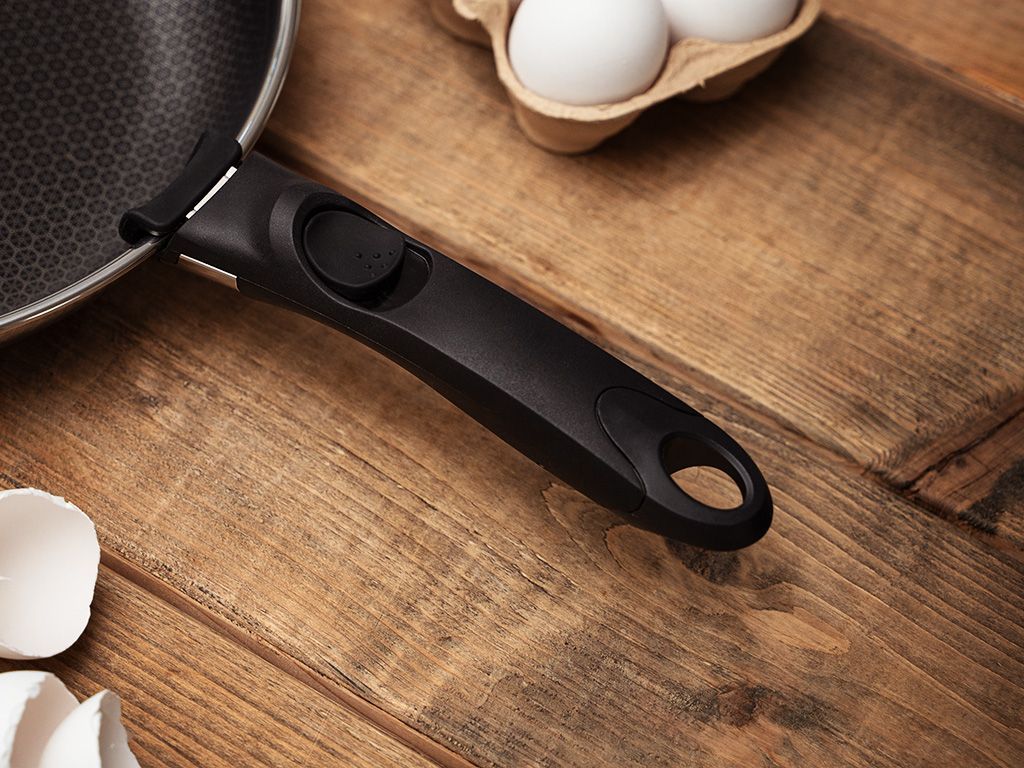 STEKEPANNE MED AVTAGBART HÅNDTAK 30CM SETT - 3