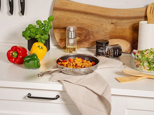 BLANDET GRYTE-/PANNESETT - 4 DELER - 2