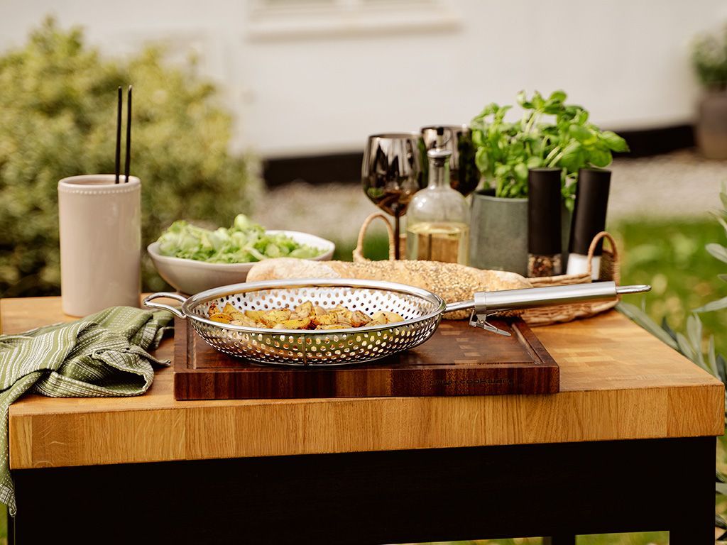 BBQ GRILLPANNE MED AVTAGBART HÅNDTAK 28 CM - 7