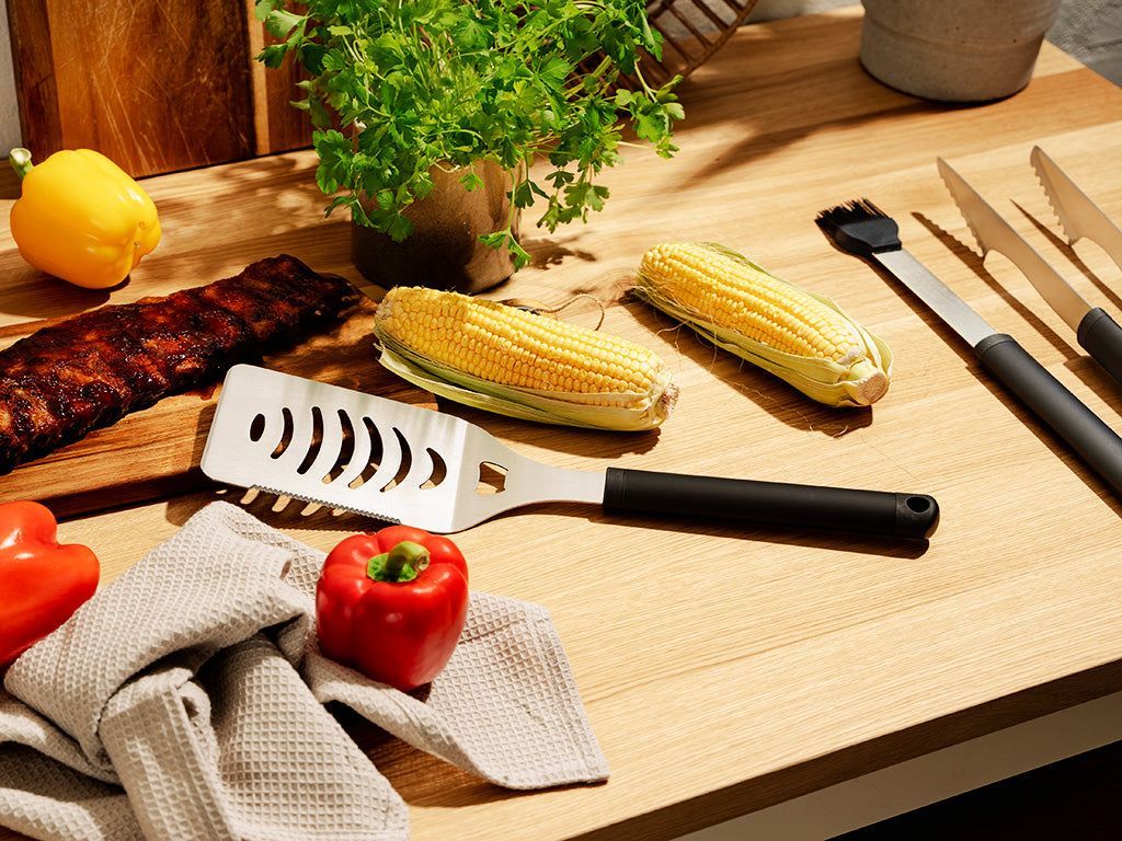 BBQ TURNER - 2