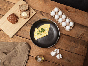 HÅNDTAKSLØS STEKEPANNE 24CM - 2