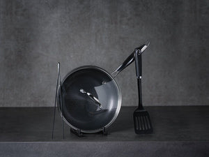 DET ESSENSIELLE STEKEPANNE SETT 26 CM