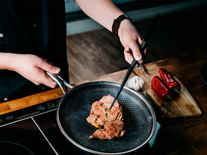 DET ESSENSIELLE STEKEPANNE SETT 24 CM - 3