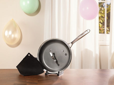 DET ESSENSIELLE ZERO STEKEPANNESSETT – 28 CM - 1
